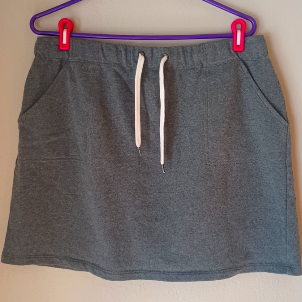 Dip Mini Skirt